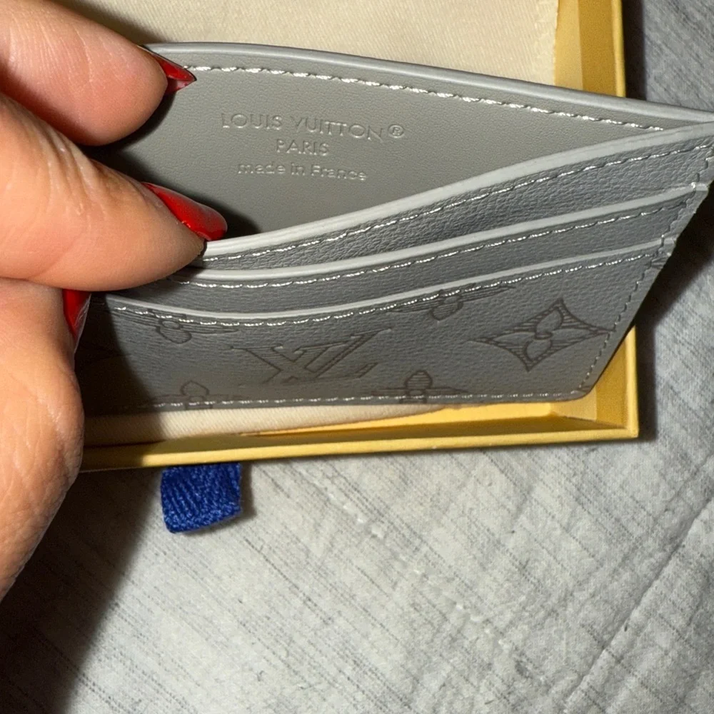 Louis Vuitton Double Card Holder - Picture 2 of 2
